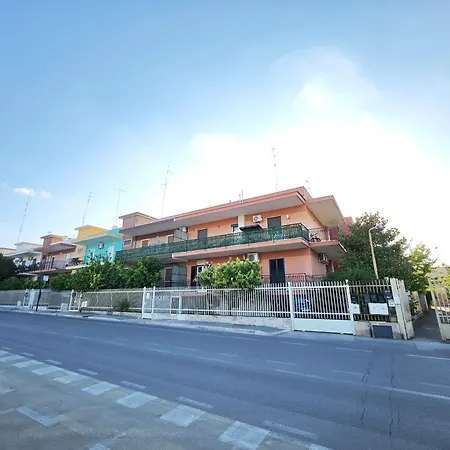 Apartament Finella *